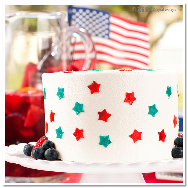How to Decorate a Store-Bought Cake for the 4th of July